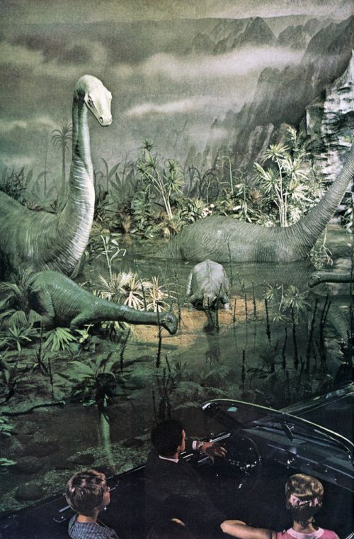 Dinosaurs at Sinclair Oil